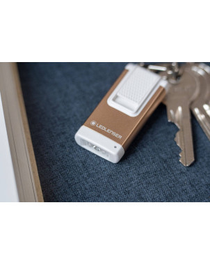 Latarka Ledlenser K4R złota