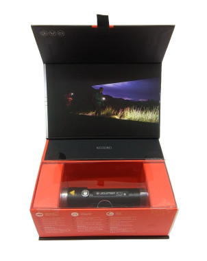 Latarka Ledlenser MT10