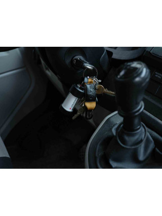 Latarka Ledlenser ML4 camping