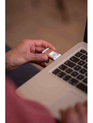 Latarka Ledlenser K4R złota