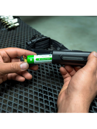 Latarka Ledlenser H9R Pro