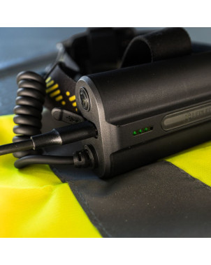 Latarka Ledlenser H19R Pro