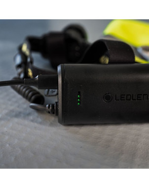 Latarka Ledlenser H15R Pro